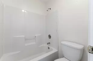 2251 Fairhaven Dr, Hollister, CA 95023 - Photo 17