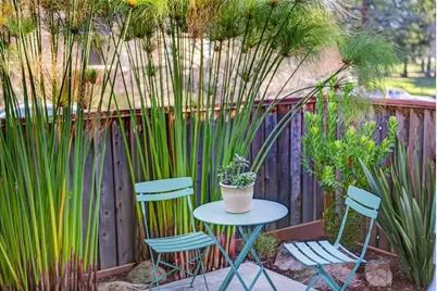 1055 Nobel Dr, Santa Cruz, CA 95060 - Photo 17