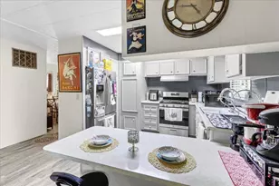 17617 Pond Derosa 29, Salinas, CA 93907 - Photo 11