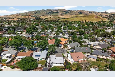 1460 Saturn Ct, Milpitas, CA 95035 - Photo 27