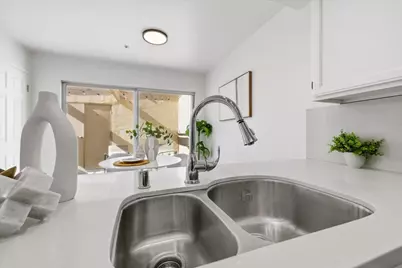 410 Galleria Dr 6, San Jose, CA 95134 - Photo 21