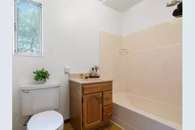 21 Colorados Dr, Millbrae, CA 94030 - Photo 37