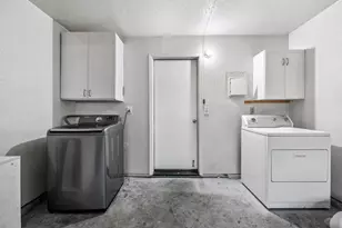 1303 Victoria Ter, Sunnyvale, CA 94087 - Photo 31