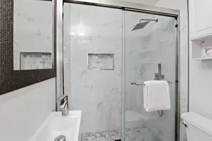 718 Webster Dr, San Jose, CA 95133 - Photo 23