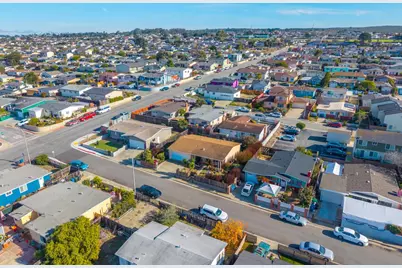 1688 Harding St, Seaside, CA 93955 - Photo 29