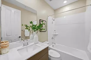 845 De Guigne Dr 2, Sunnyvale, CA 94085 - Photo 37