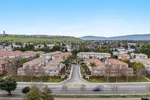 327 Vista Roma Way, San Jose, CA 95136 - Photo 37