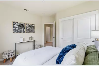 327 Vista Roma Way, San Jose, CA 95136 - Photo 23