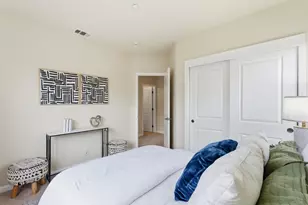 327 Vista Roma Way, San Jose, CA 95136 - Photo 23