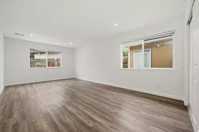 5460 Curtis St, Fremont, CA 94538 - Photo 11