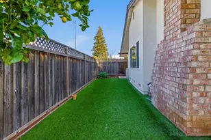1662 Canna Ln, San Jose, CA 95124 - Photo 35