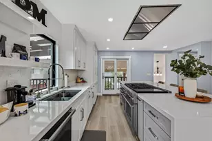 19 Elk Ct, Pacifica, CA 94044 - Photo 13