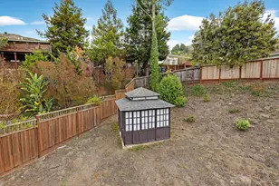 19 Elk Ct, Pacifica, CA 94044 - Photo 39