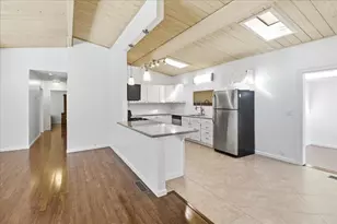 17 Los Encinos Dr, Del Rey Oaks, CA 93940 - Photo 11