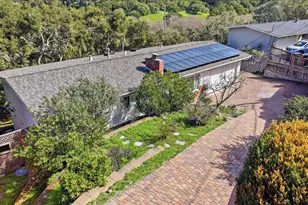 17 Los Encinos Dr, Del Rey Oaks, CA 93940 - Photo 5