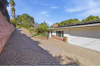 17 Los Encinos Dr, Del Rey Oaks, CA 93940 - Photo 3
