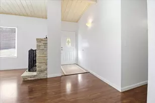 17 Los Encinos Dr, Del Rey Oaks, CA 93940 - Photo 7