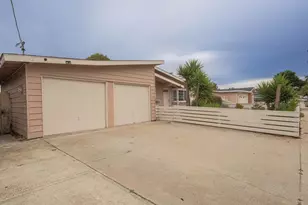 351 Hillcrest Ave, Marina, CA 93933 - Photo 5