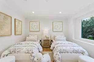 670 La Mesa Dr, Portola Valley, CA 94028 - Photo 21