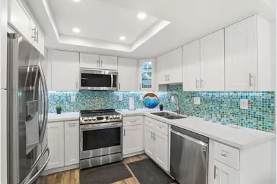 2051 Delbarr Ct, San Jose, CA 95125 - Photo 9