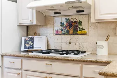 1455 Bittern Dr, Sunnyvale, CA 94087 - Photo 27