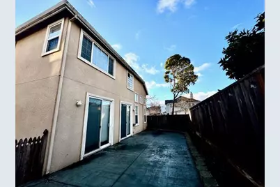 1918 Bradbury St, Salinas, CA 93906 - Photo 17