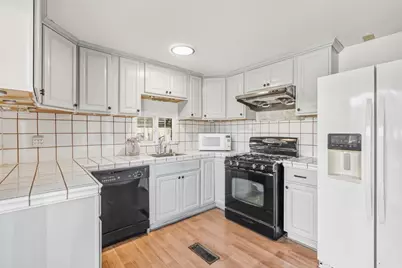 266 Winnipeg Ter, Fremont, CA 94538 - Photo 13