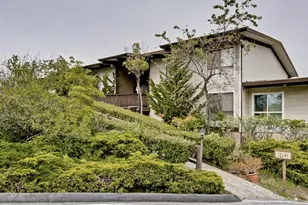 19100 Crest Ave 82, Castro Valley, CA 94546 - Photo 1