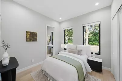 90 Crescent Dr, Palo Alto, CA 94301 - Photo 17