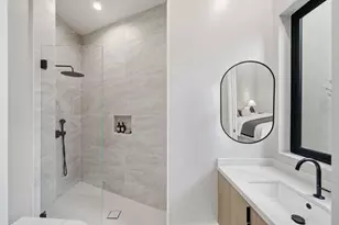 90 Crescent Dr, Palo Alto, CA 94301 - Photo 29