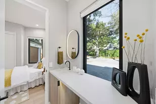 90 Crescent Dr, Palo Alto, CA 94301 - Photo 19