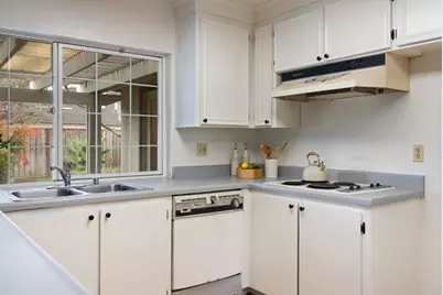 4537 Heppner Ln, San Jose, CA 95136 - Photo 11