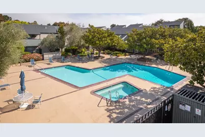 129 Piccadilly Pl F, San Bruno, CA 94066 - Photo 1