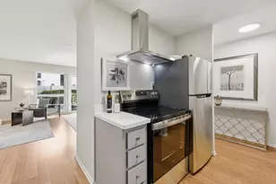 453 N Rengstorff Ave 17, Mountain View, CA 94043 - Photo 17