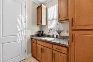 1557 Santana Ranch Dr, Hollister, CA 95023 - Photo 41