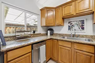 810 Emily Dr, Mountain View, CA 94043 - Photo 15