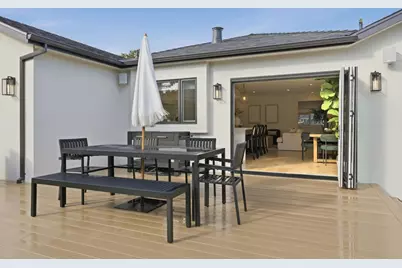 1129 Clovelly Ln, Burlingame, CA 94010 - Photo 23