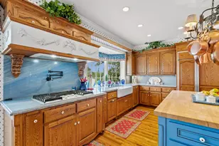 22 Hollins Dr, Santa Cruz, CA 95060 - Photo 15