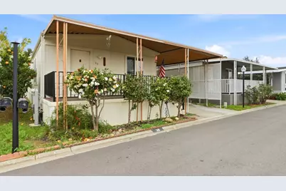 275 Burnett 36, Morgan Hill, CA 95037 - Photo 3