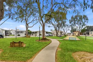 275 Burnett 36, Morgan Hill, CA 95037 - Photo 21