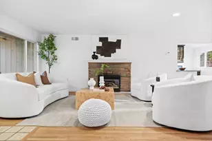 225 Lauella Ct, Mountain View, CA 94041 - Photo 5