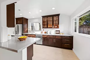 225 Lauella Ct, Mountain View, CA 94041 - Photo 11