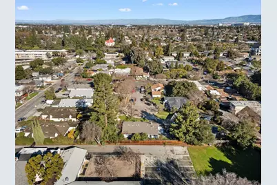 225 Lauella Ct, Mountain View, CA 94041 - Photo 39