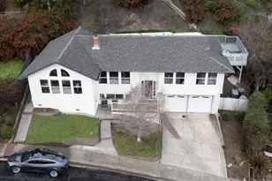 1050 Yosemite Dr, Pacifica, CA 94044 - Photo 51