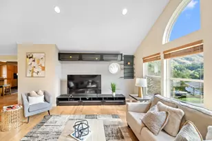 1050 Yosemite Dr, Pacifica, CA 94044 - Photo 15