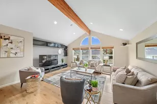 1050 Yosemite Dr, Pacifica, CA 94044 - Photo 5