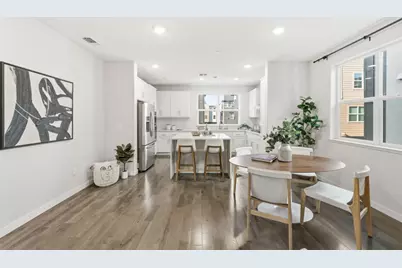 1938 Galileo Ln, San Jose, CA 95133 - Photo 9