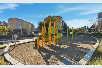 1938 Galileo Ln, San Jose, CA 95133 - Photo 39