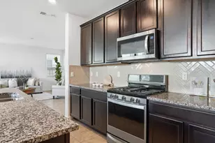 2733 Penrose Ln, Lathrop, CA 95330 - Photo 9