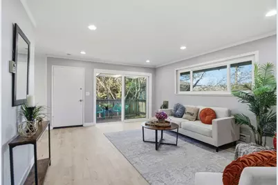 597 Valley Forge Way 4, Campbell, CA 95008 - Photo 7